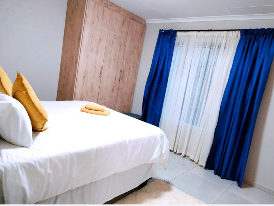 Apartment Reutlwane Gardens Secunda