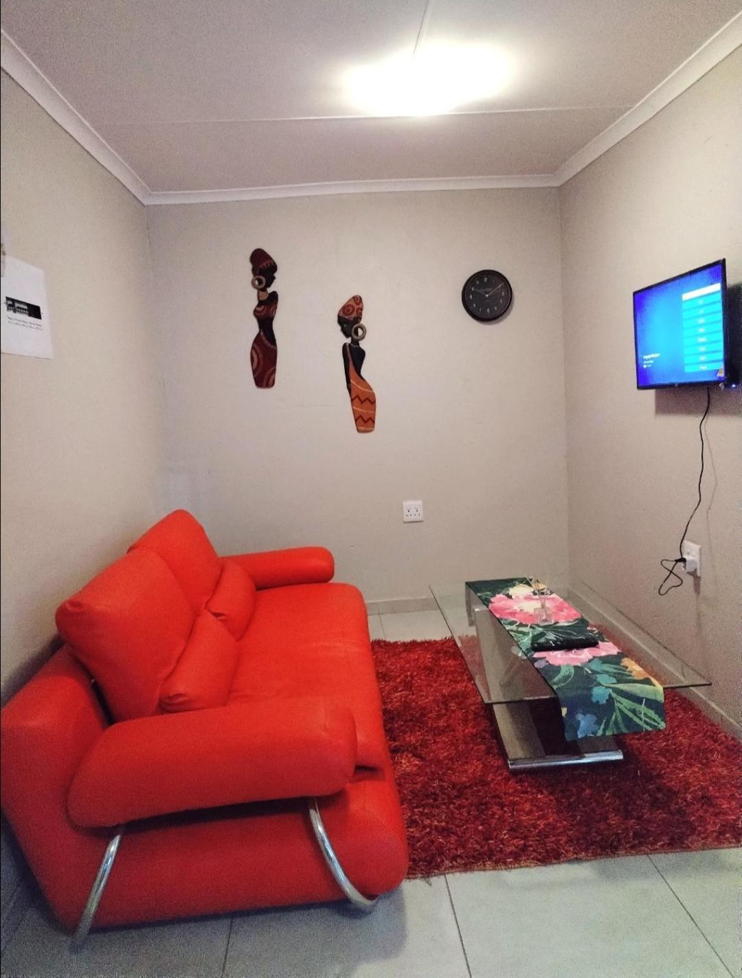 Reutlwane Gardens Apartment *